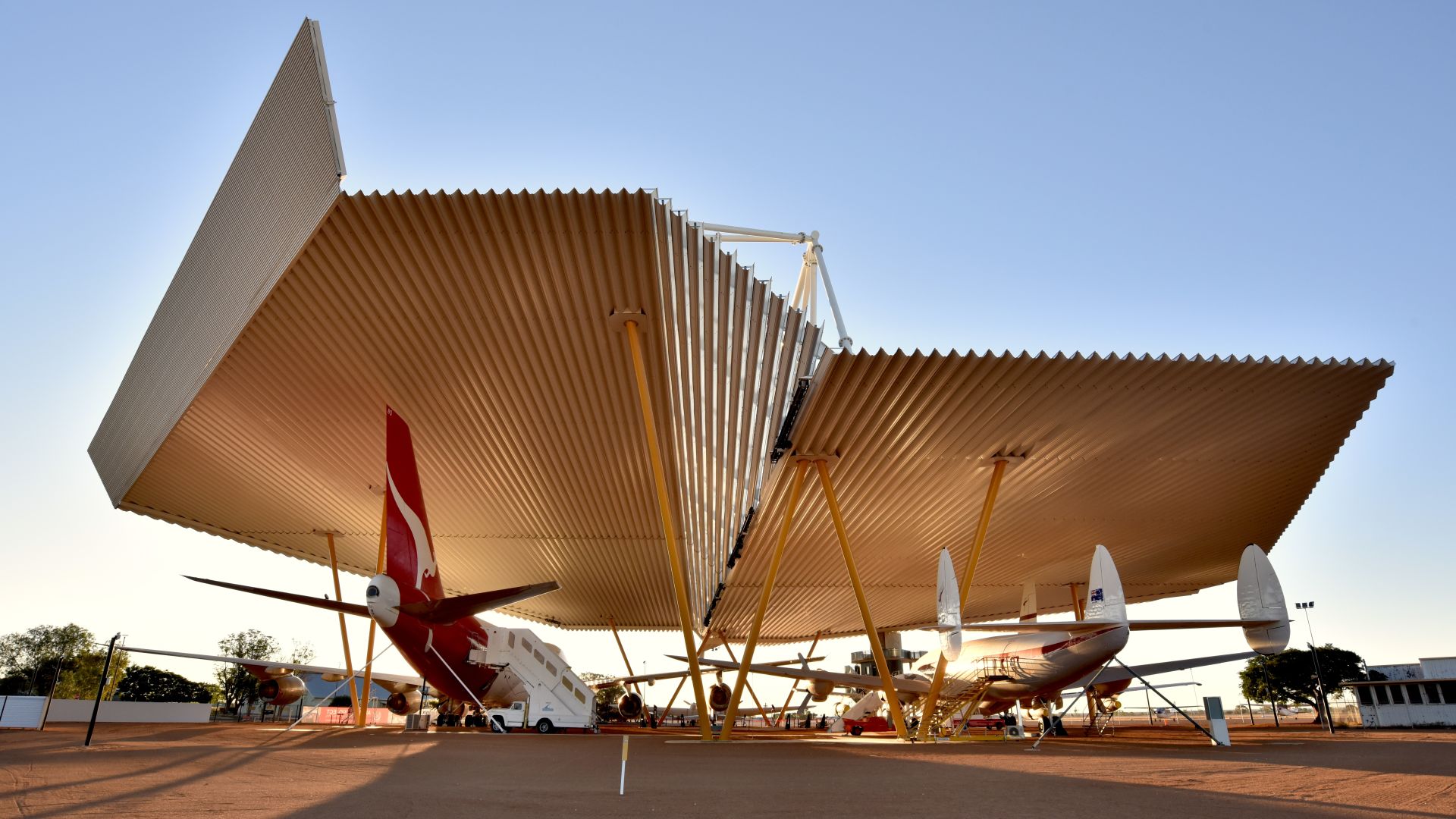 Qantas Founders Museum - Airpark Roof Project